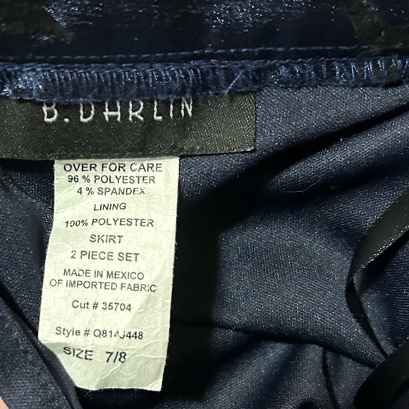 B. Darlin Blue Mini Skirt Black Velvet Flowers - Picture 7 of 10